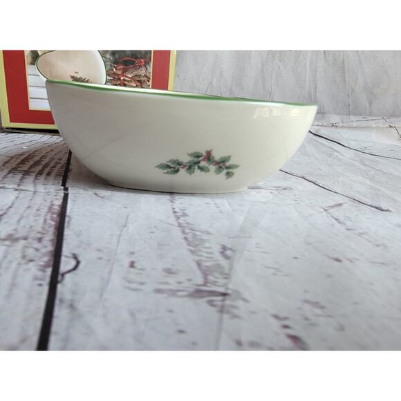 Spode Christmas Tree Heart Shaped Dip Bowl 4.75” Holiday Small Bowl New - Picture 5 of 6